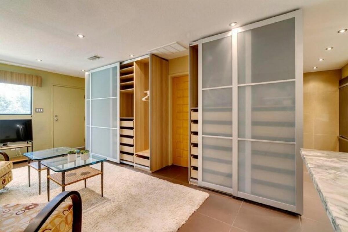 Picture of Home For Sale in Palm Springs, California, United States