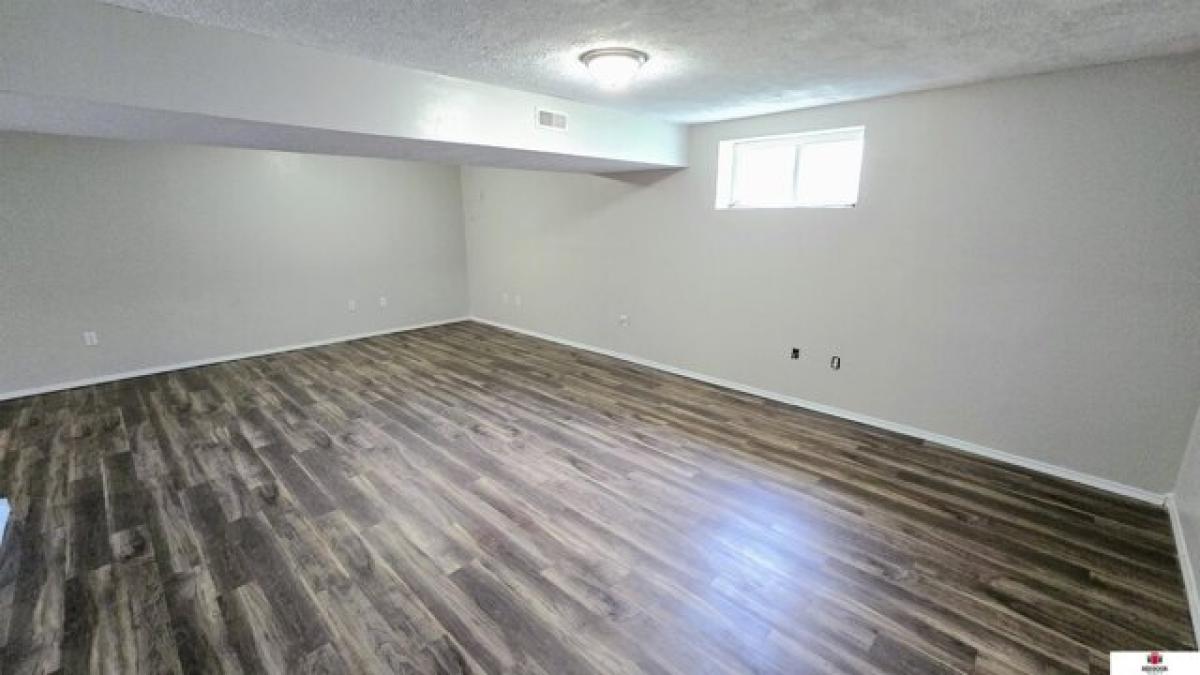 Picture of Home For Sale in Lincoln, Nebraska, United States