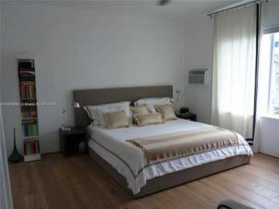 Apartment For Rent in Miami Beach, Florida