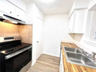 Home For Sale in Friendswood, Texas