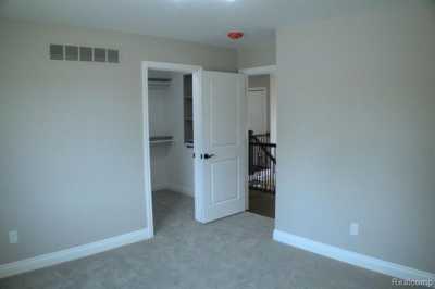 Home For Sale in Shelby Township, Michigan