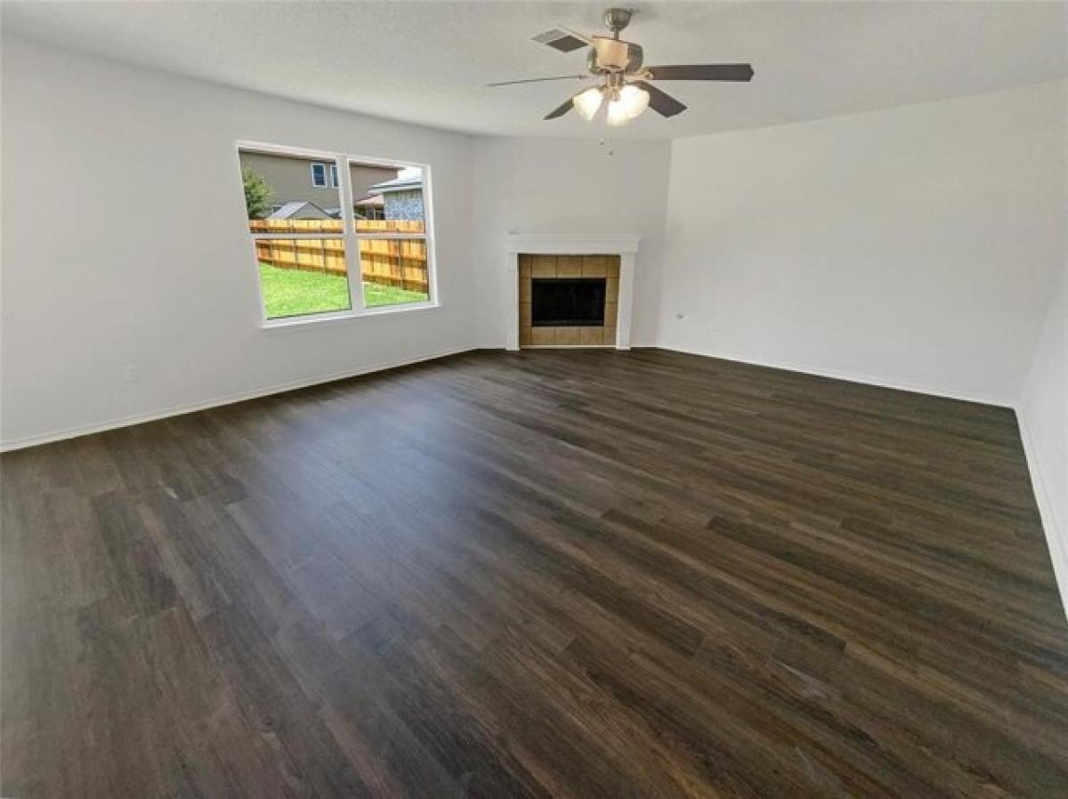 Picture of Home For Sale in Cedar Park, Texas, United States