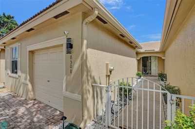 Home For Rent in West Palm Beach, Florida