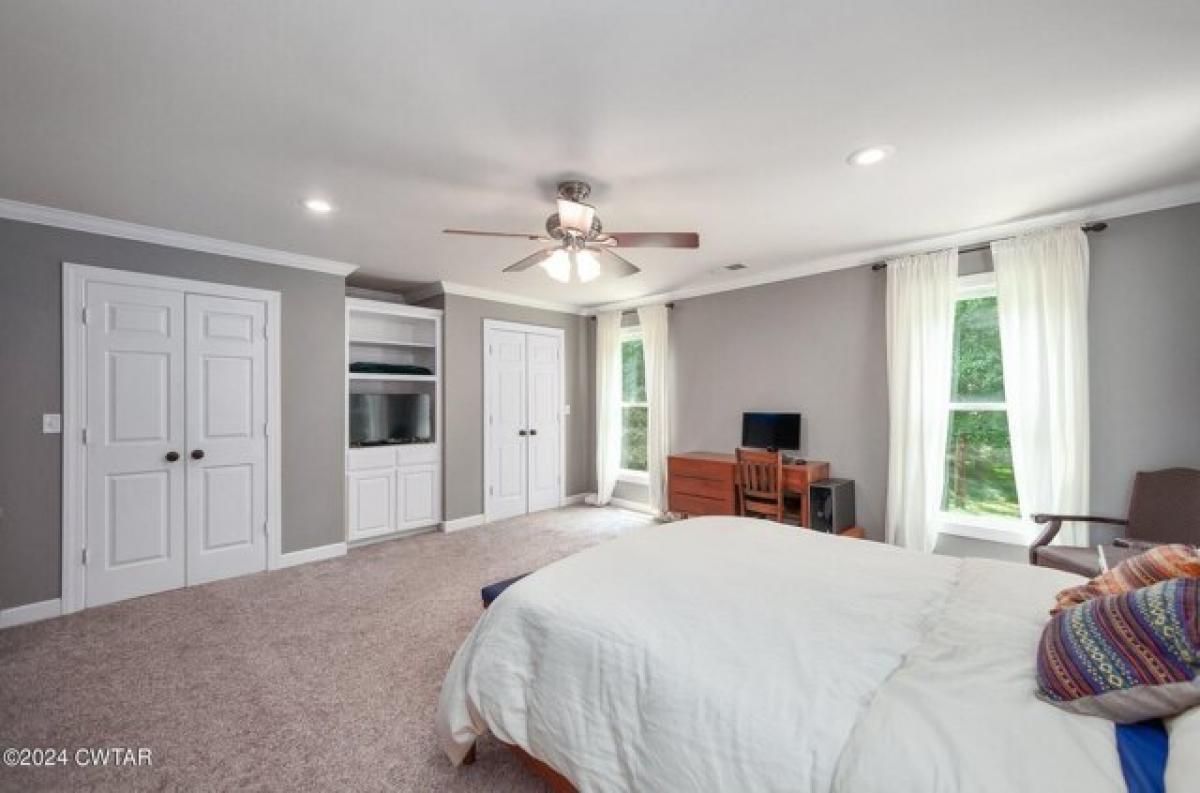 Picture of Home For Sale in Jackson, Tennessee, United States