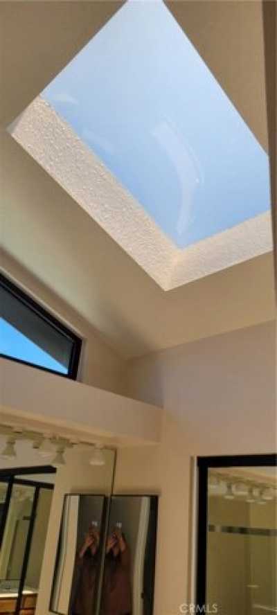 Home For Sale in Canyon Country, California