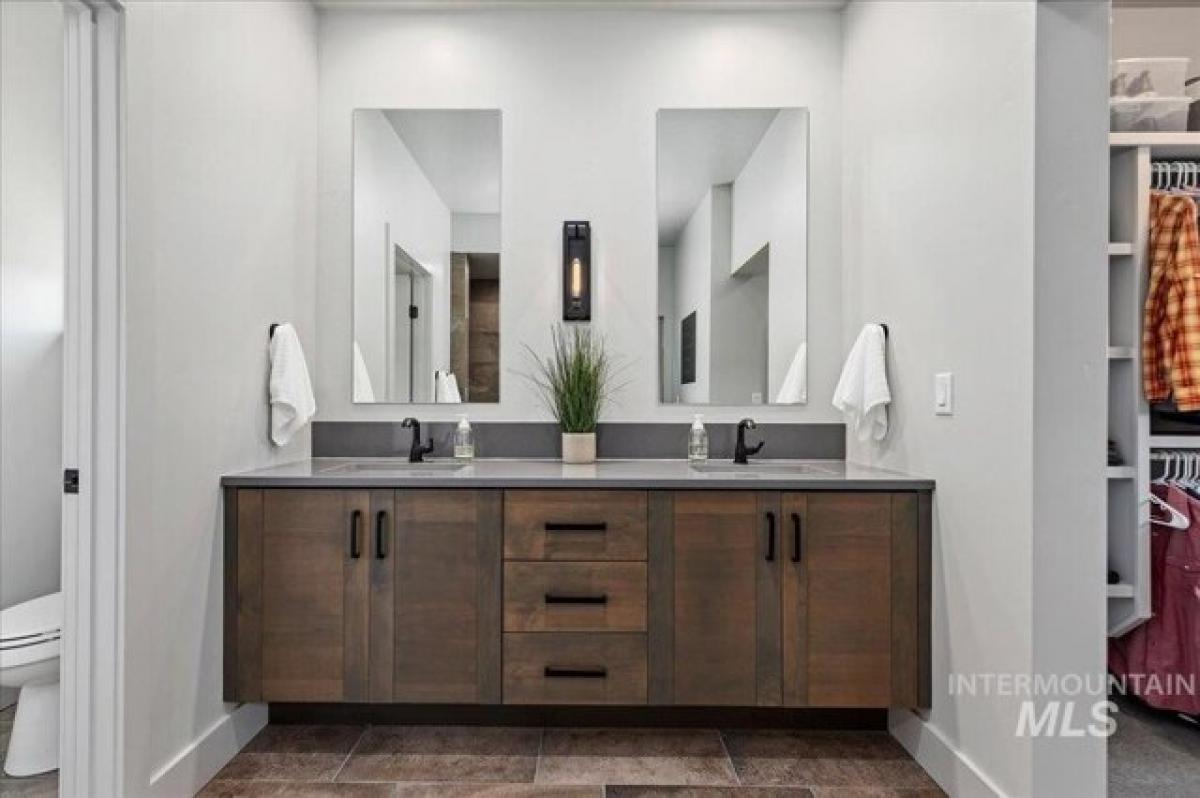 Picture of Home For Sale in Boise, Idaho, United States