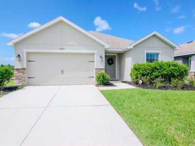 Home For Sale in Parrish, Florida