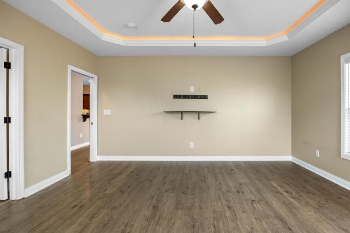 Picture of Home For Sale in Lafayette, Indiana, United States