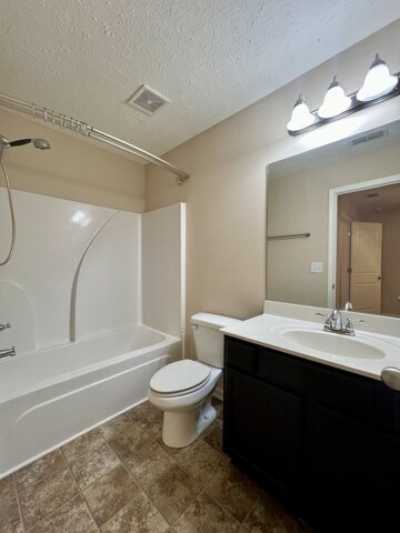 Home For Sale in Antioch, Tennessee