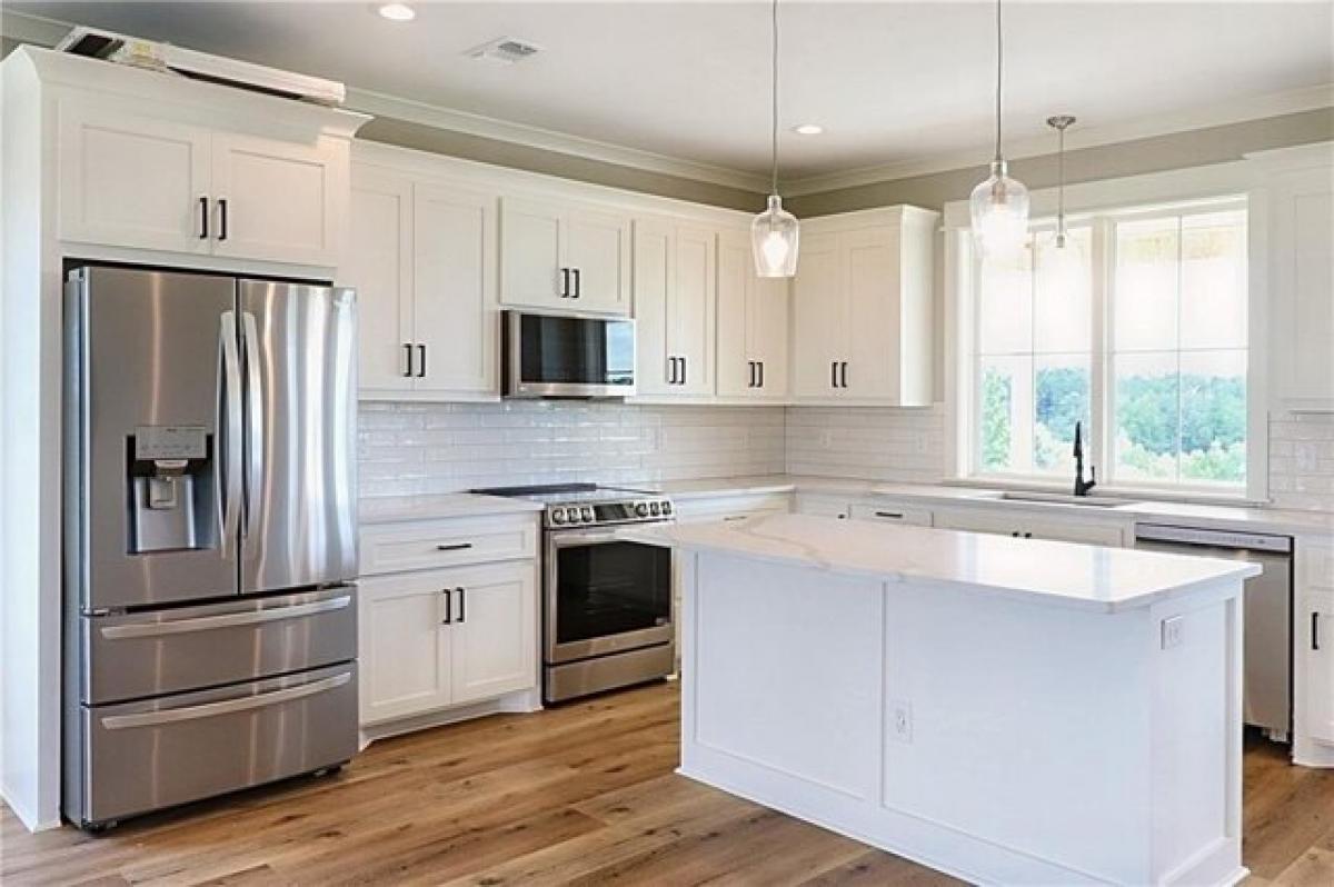 Picture of Home For Sale in Bay Saint Louis, Mississippi, United States