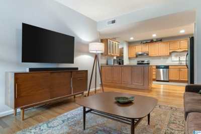 Home For Sale in Vestavia Hills, Alabama