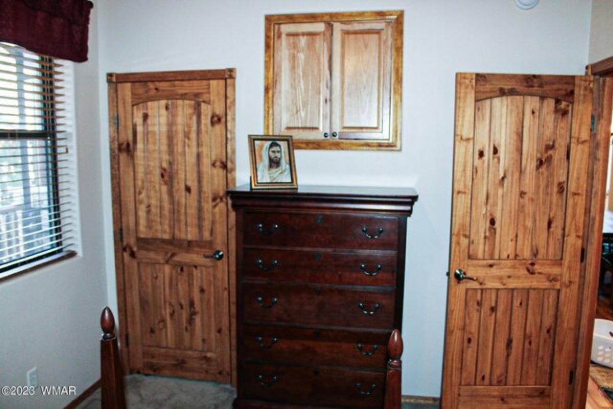 Picture of Home For Sale in Show Low, Arizona, United States