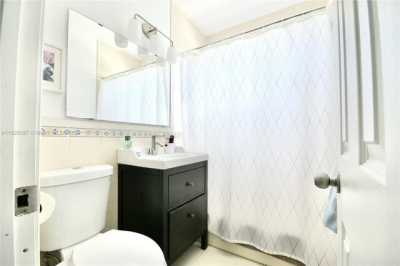 Home For Rent in North Miami Beach, Florida