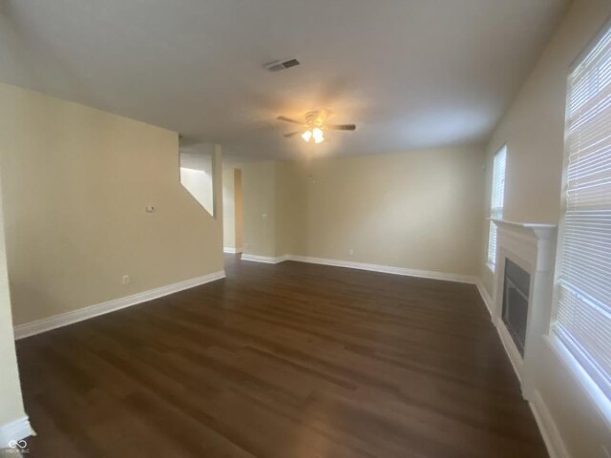 Picture of Home For Sale in Fishers, Indiana, United States