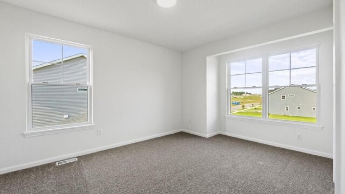 Picture of Home For Sale in Fort Wayne, Indiana, United States