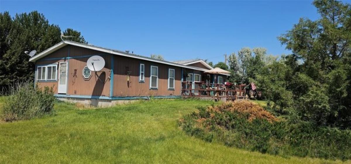 Picture of Home For Sale in Helena, Montana, United States