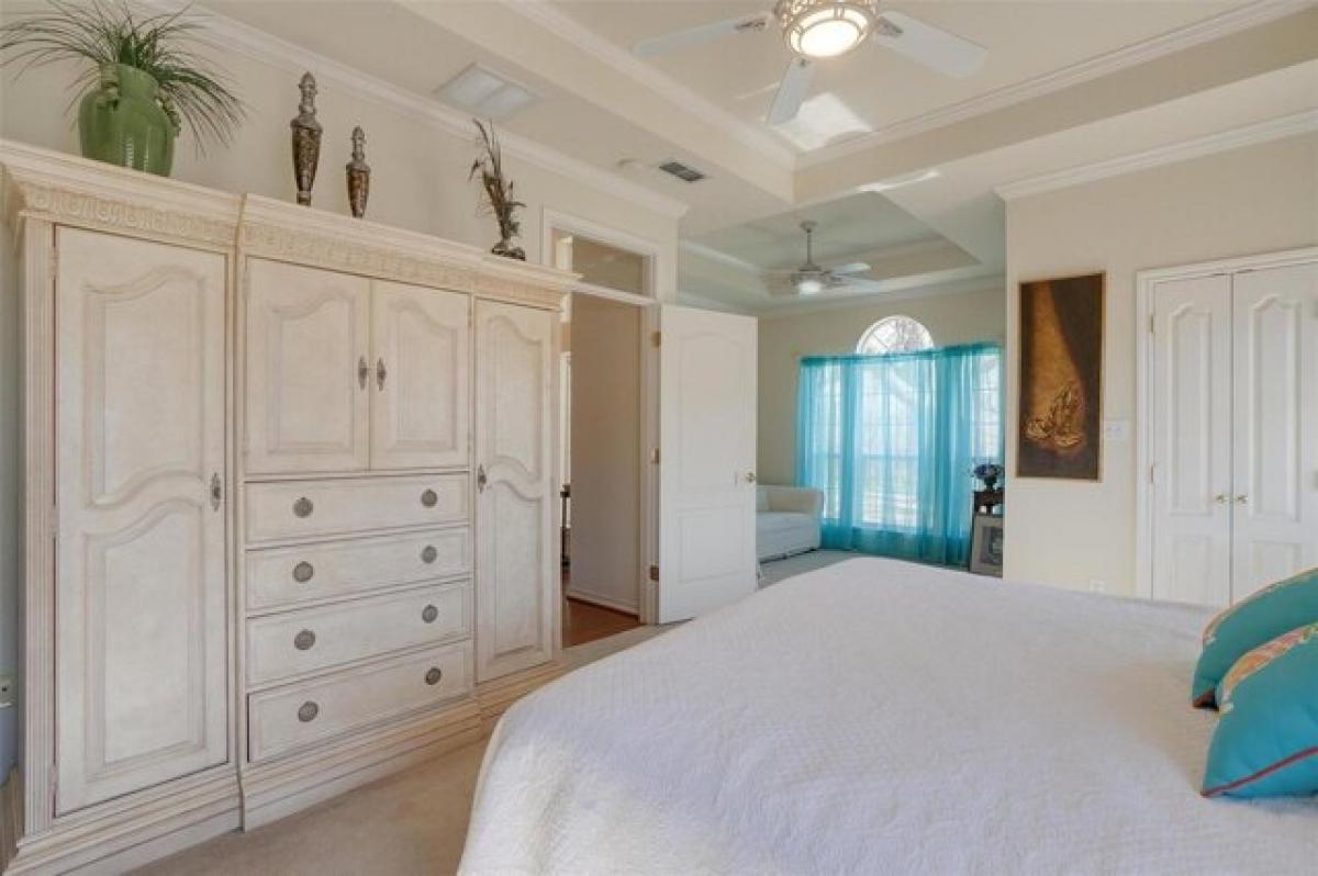 Picture of Home For Sale in Granbury, Texas, United States