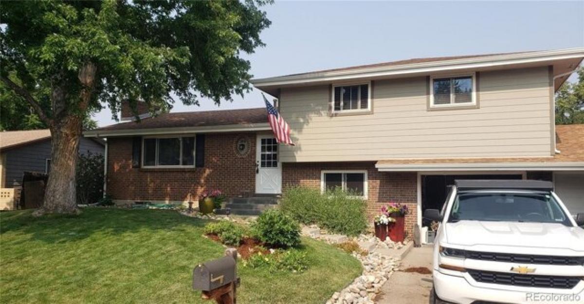 Picture of Home For Sale in Lakewood, Colorado, United States