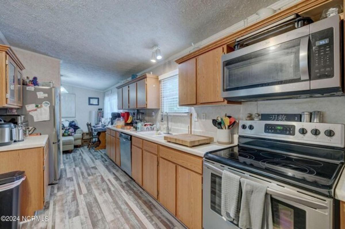 Picture of Home For Sale in Leland, North Carolina, United States