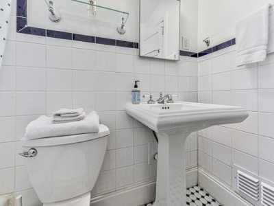 Home For Sale in Marietta, Georgia