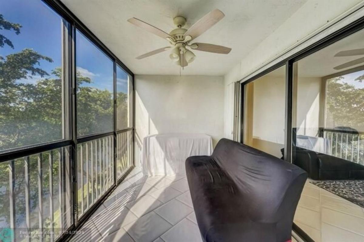 Picture of Home For Sale in Pompano Beach, Florida, United States