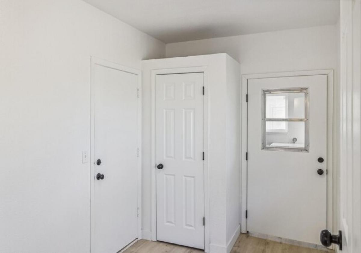 Picture of Home For Sale in Redding, California, United States