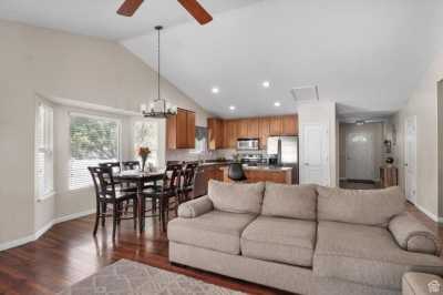 Home For Sale in Riverton, Utah