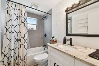 Home For Rent in Saint Petersburg, Florida