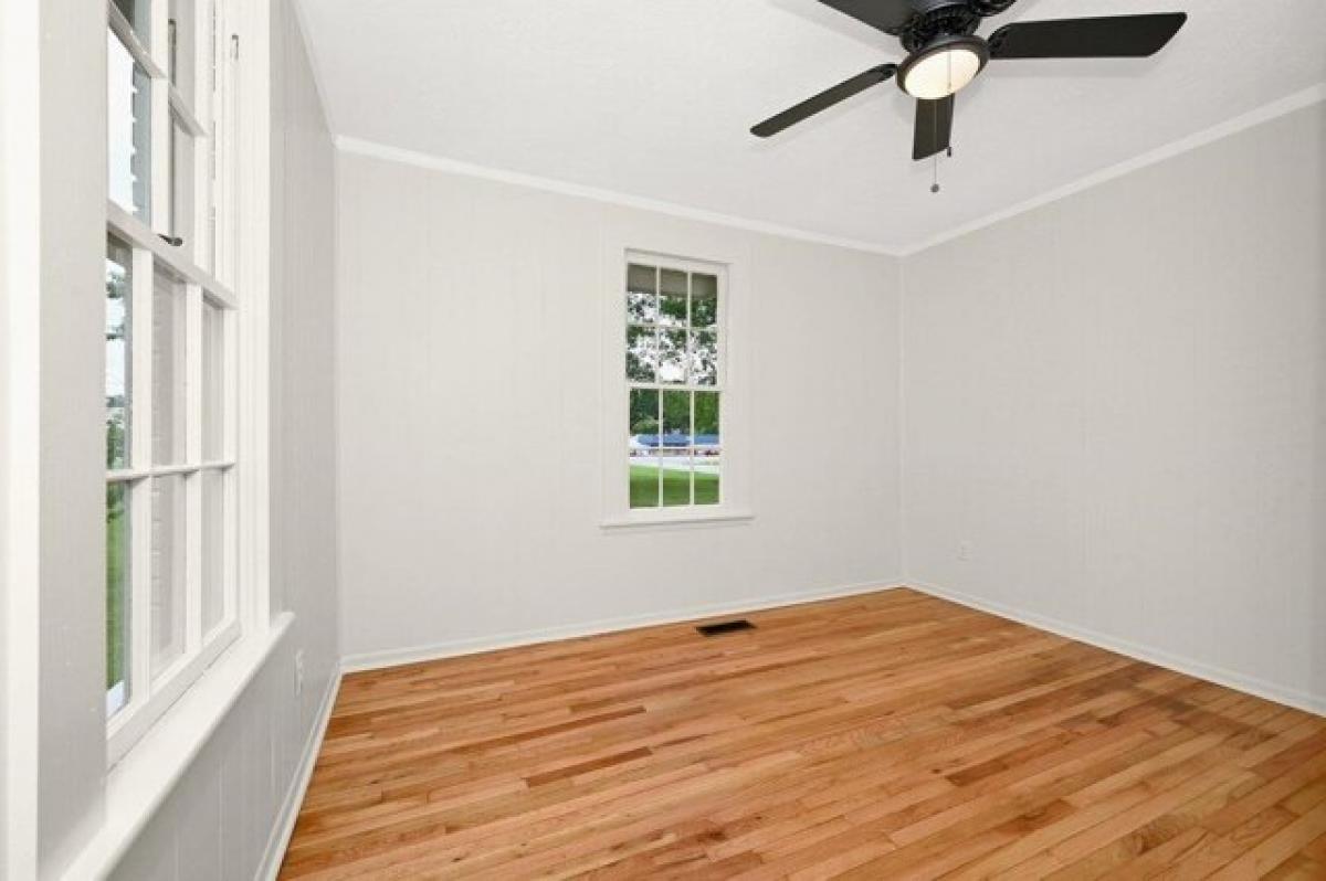 Picture of Home For Sale in Cullman, Alabama, United States