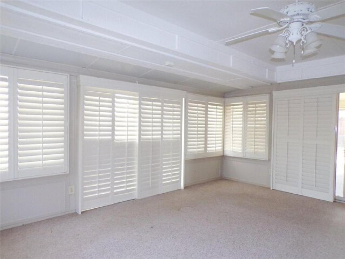 Picture of Home For Sale in Crowley, Texas, United States