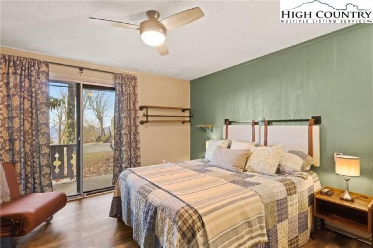 Picture of Home For Sale in Beech Mountain, North Carolina, United States