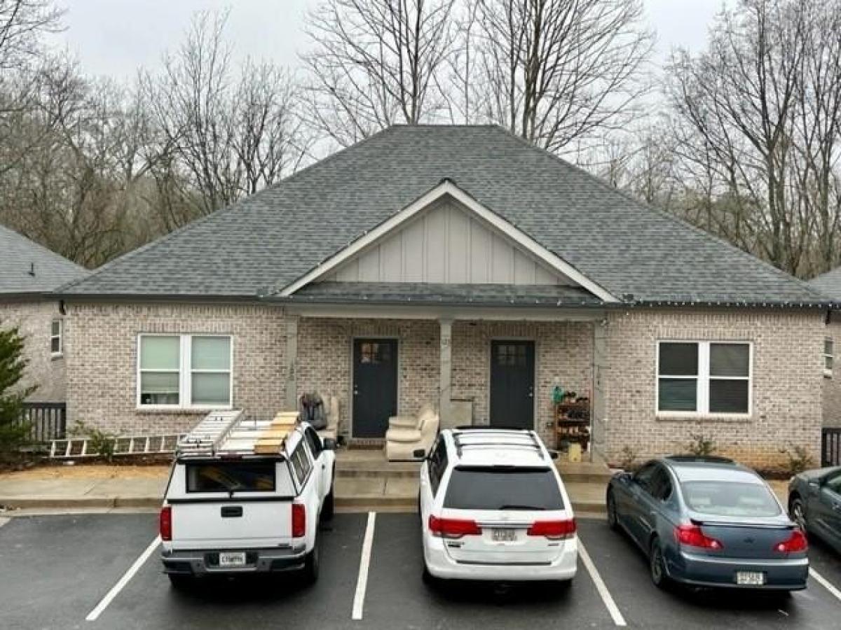 Picture of Home For Sale in Canton, Georgia, United States