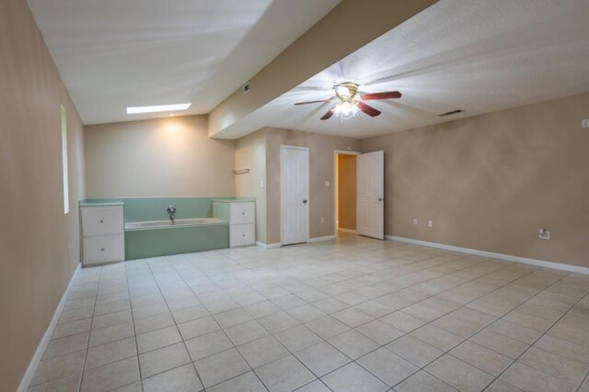 Picture of Home For Sale in Hattiesburg, Mississippi, United States