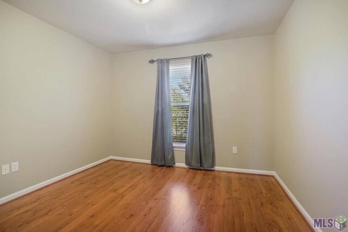 Picture of Home For Sale in Prairieville, Louisiana, United States