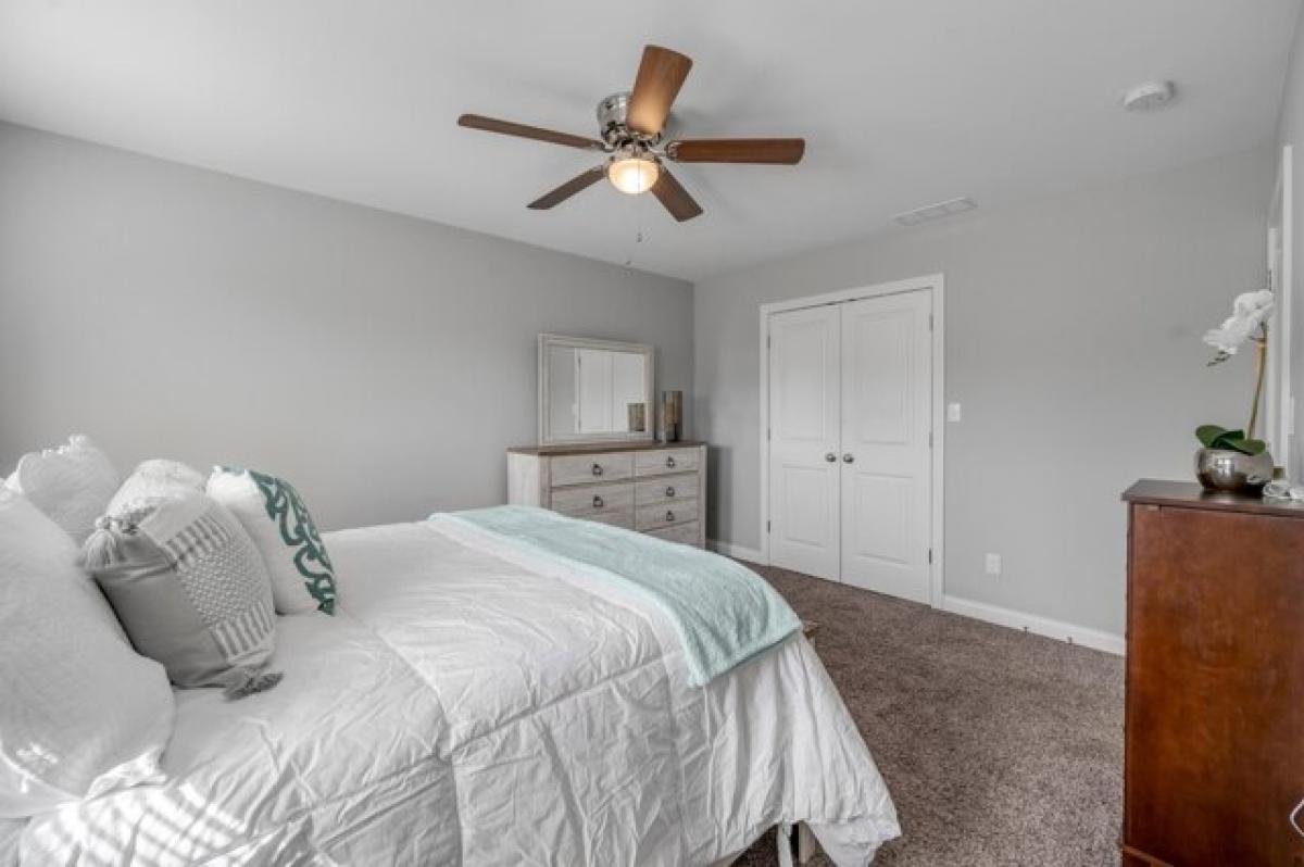 Picture of Home For Sale in Frankfort, Kentucky, United States