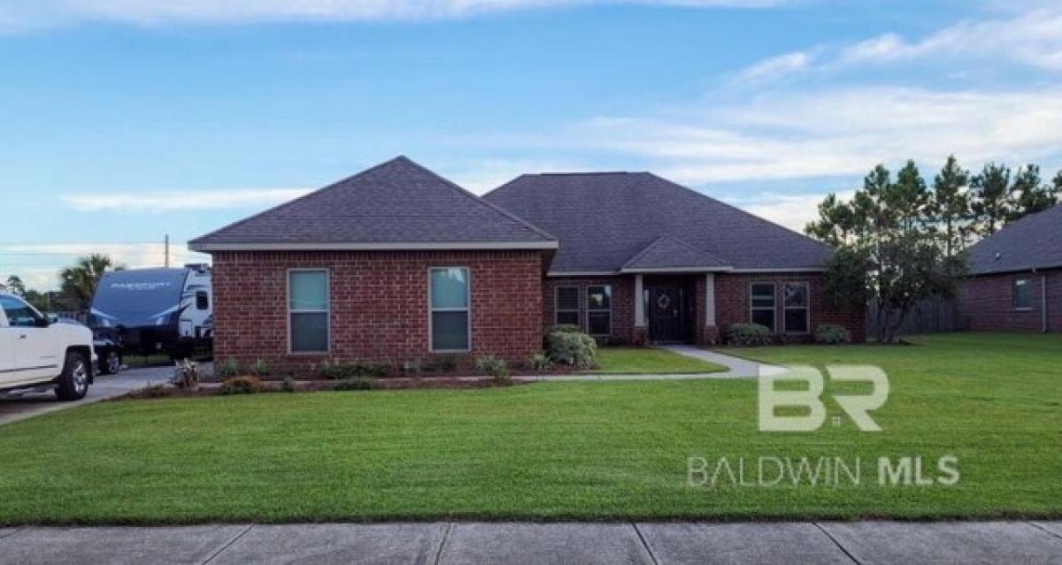 Picture of Home For Sale in Foley, Alabama, United States