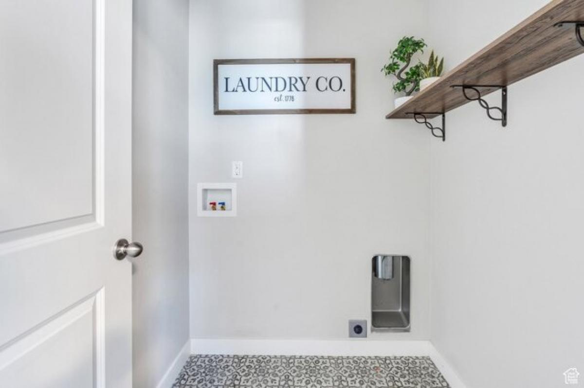 Picture of Home For Sale in South Jordan, Utah, United States