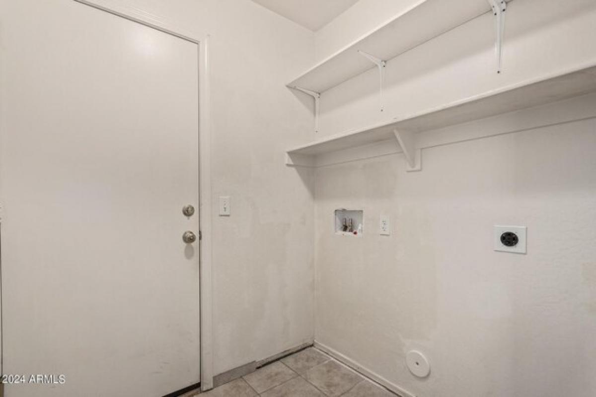 Picture of Home For Sale in Casa Grande, Arizona, United States