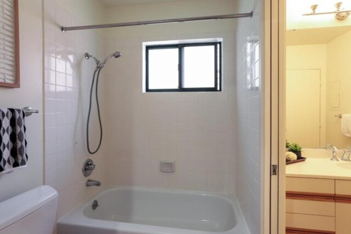 Picture of Home For Sale in Palo Alto, California, United States