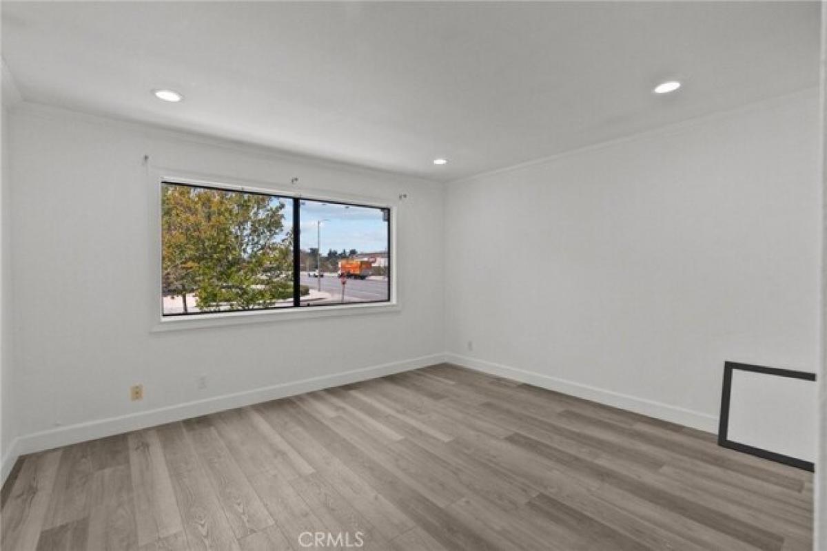 Picture of Home For Sale in Sunland, California, United States