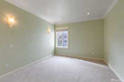 Apartment For Rent in 