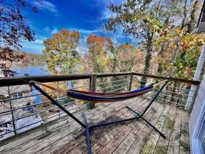 Home For Sale in Snellville, Georgia