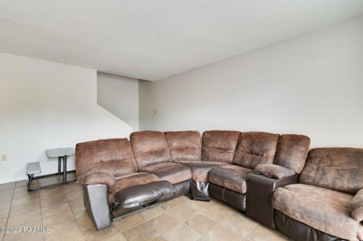 Picture of Home For Sale in Lafayette, Louisiana, United States