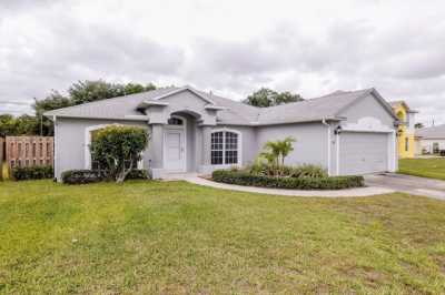 Home For Rent in Port Saint Lucie, Florida