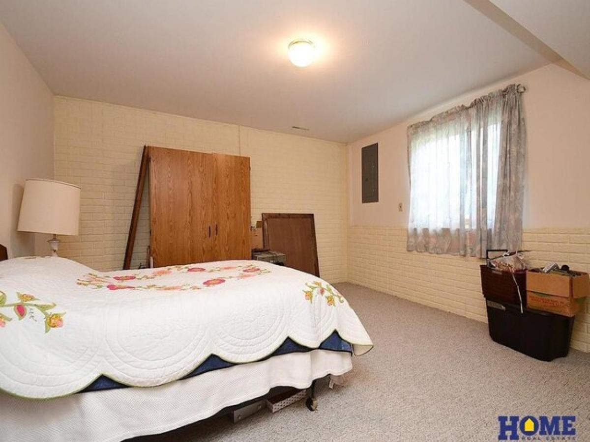 Picture of Home For Sale in Lincoln, Nebraska, United States