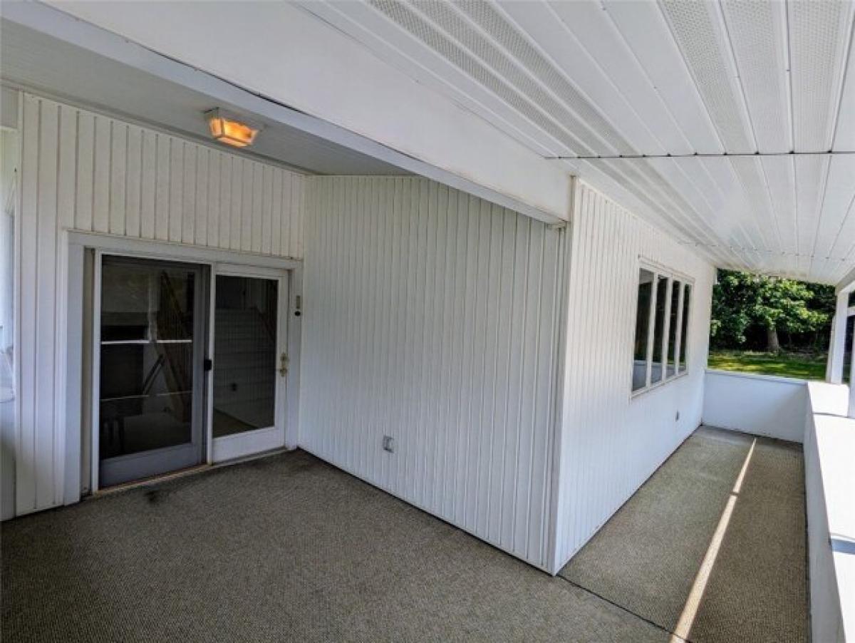 Picture of Home For Sale in Erie, Pennsylvania, United States