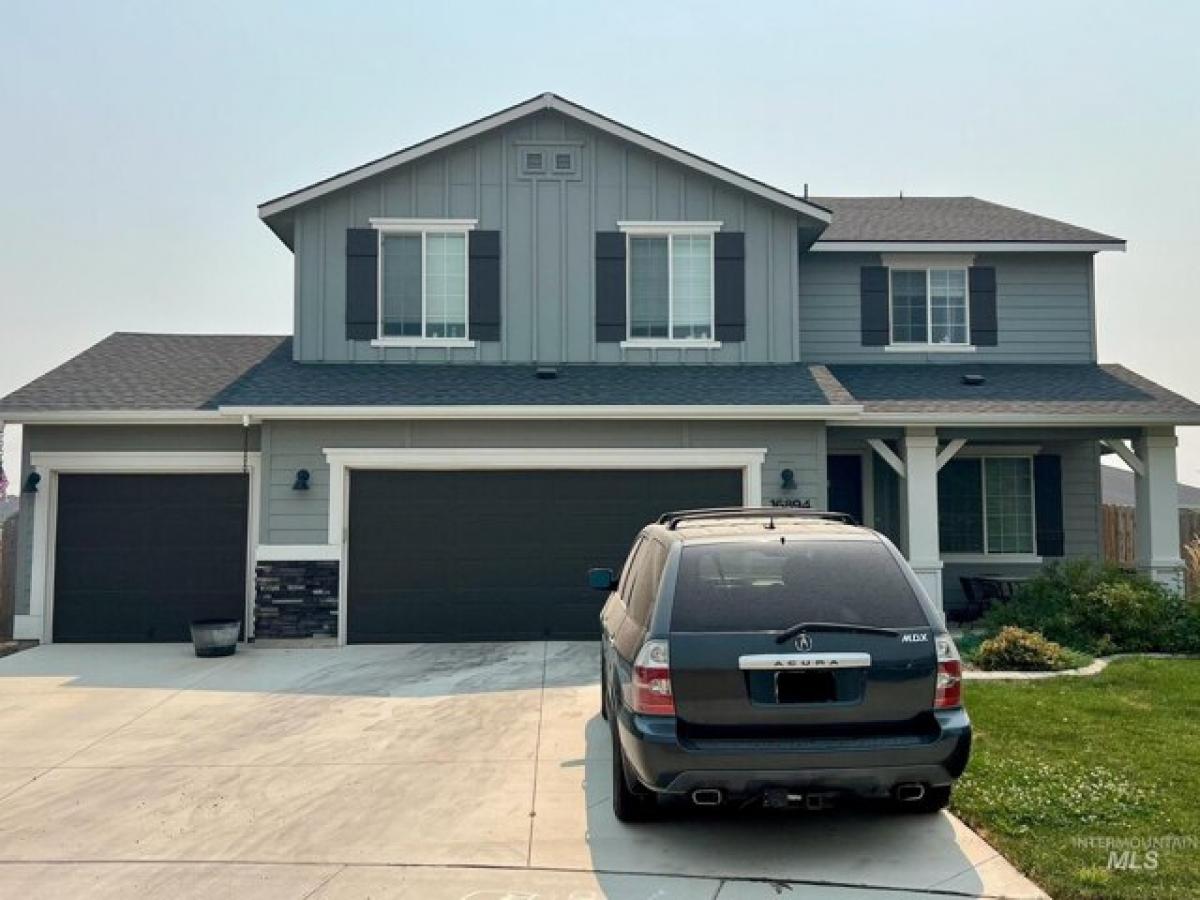 Picture of Home For Sale in Caldwell, Idaho, United States