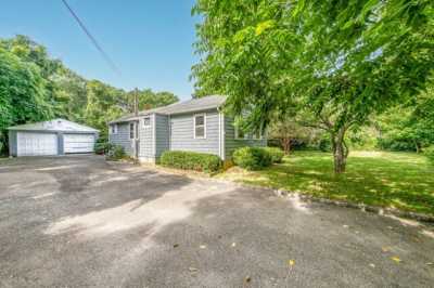 Home For Sale in East Hampton, New York