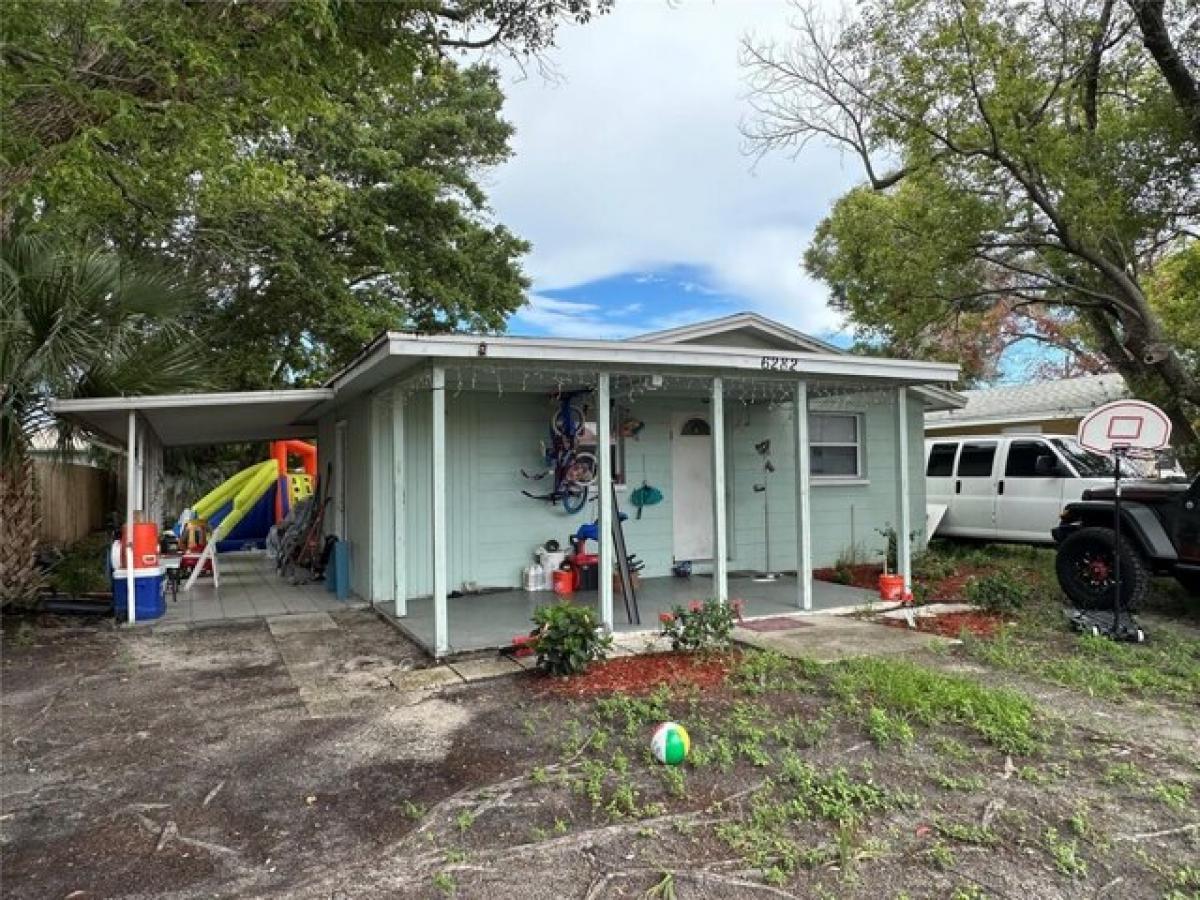 Picture of Home For Sale in Pinellas Park, Florida, United States