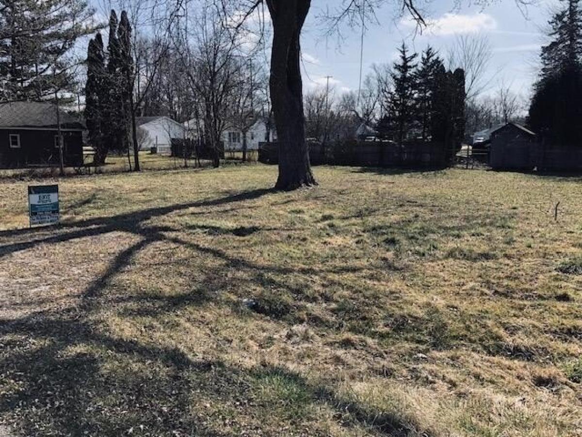 Picture of Residential Land For Rent in Flint, Michigan, United States